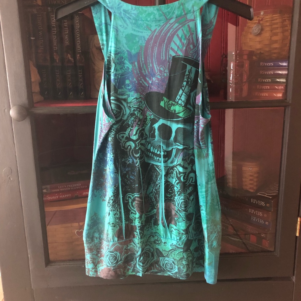 Fun Skull Tank - Picture 2 of 4